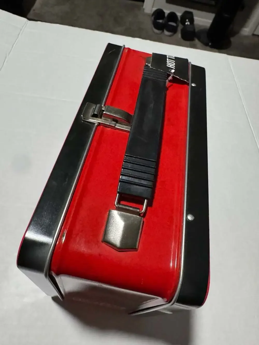 The Texas Chainsaw Massacre Metal Lunch Box Hot Topic Exclusive